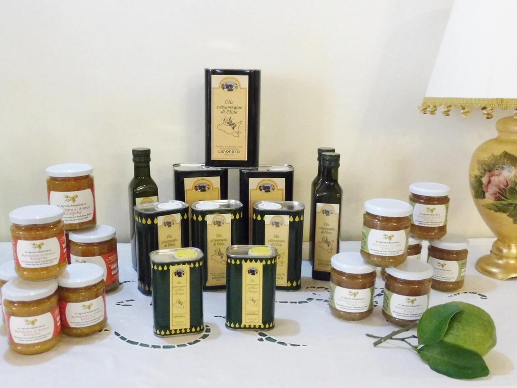 Farm stay Limoneto Case Monterosso